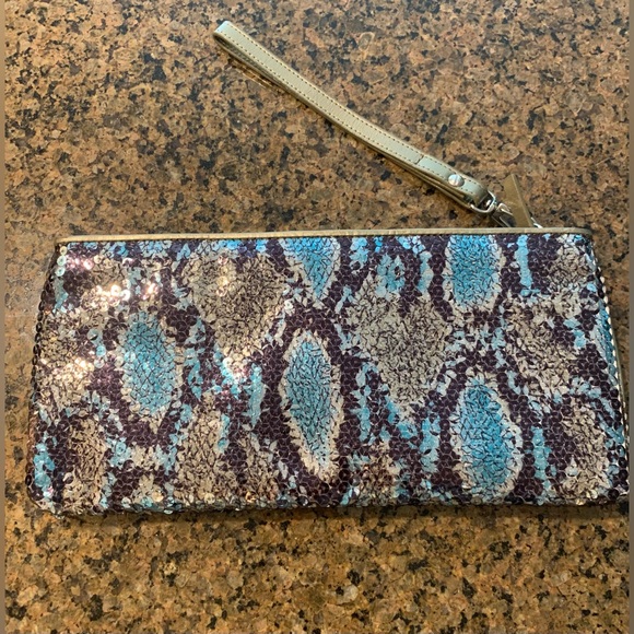 Immaculate Lodis clutch in snakeskin patterned sequins, leather trim. - Picture 2 of 5